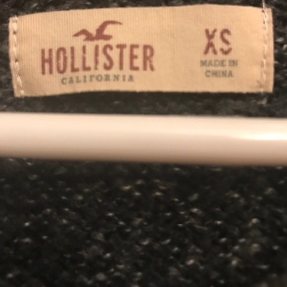 Hollister Sweater XS - Picture 2 of 3