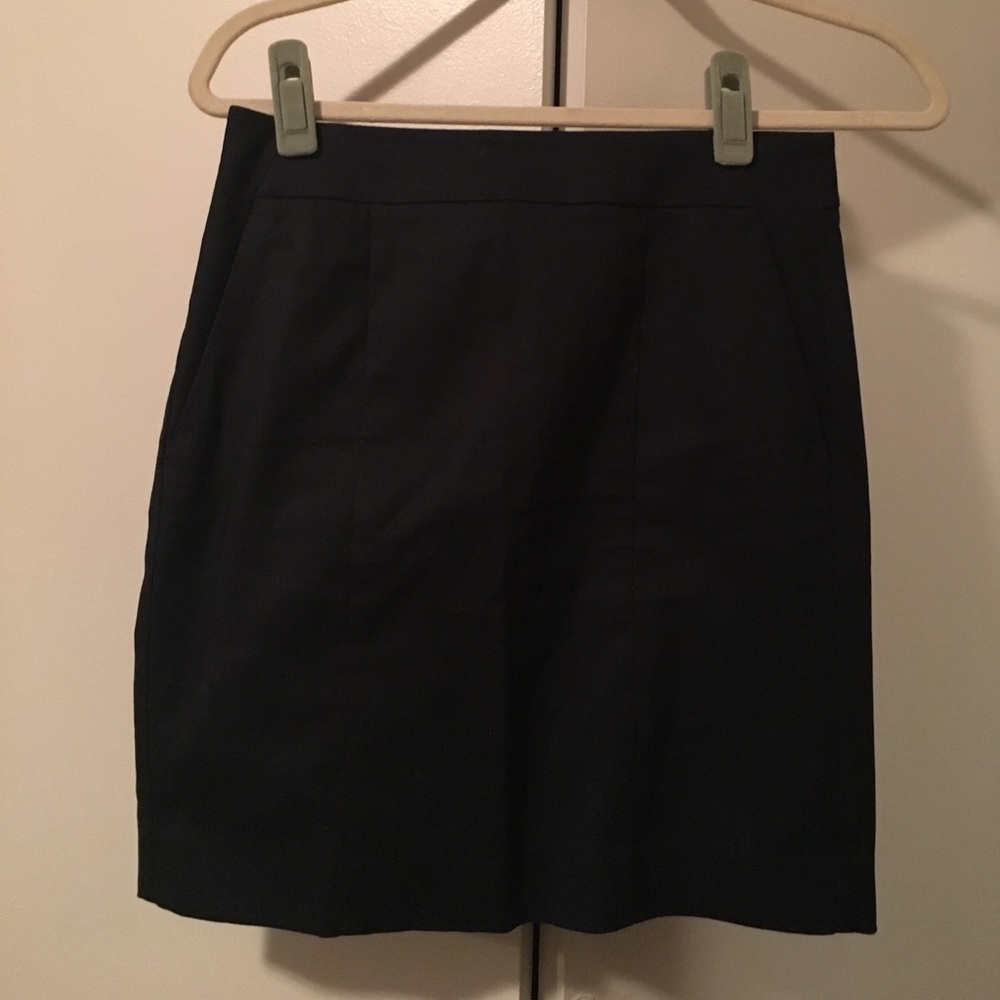 Ann Taylor Madison Skirt in Navy 00P