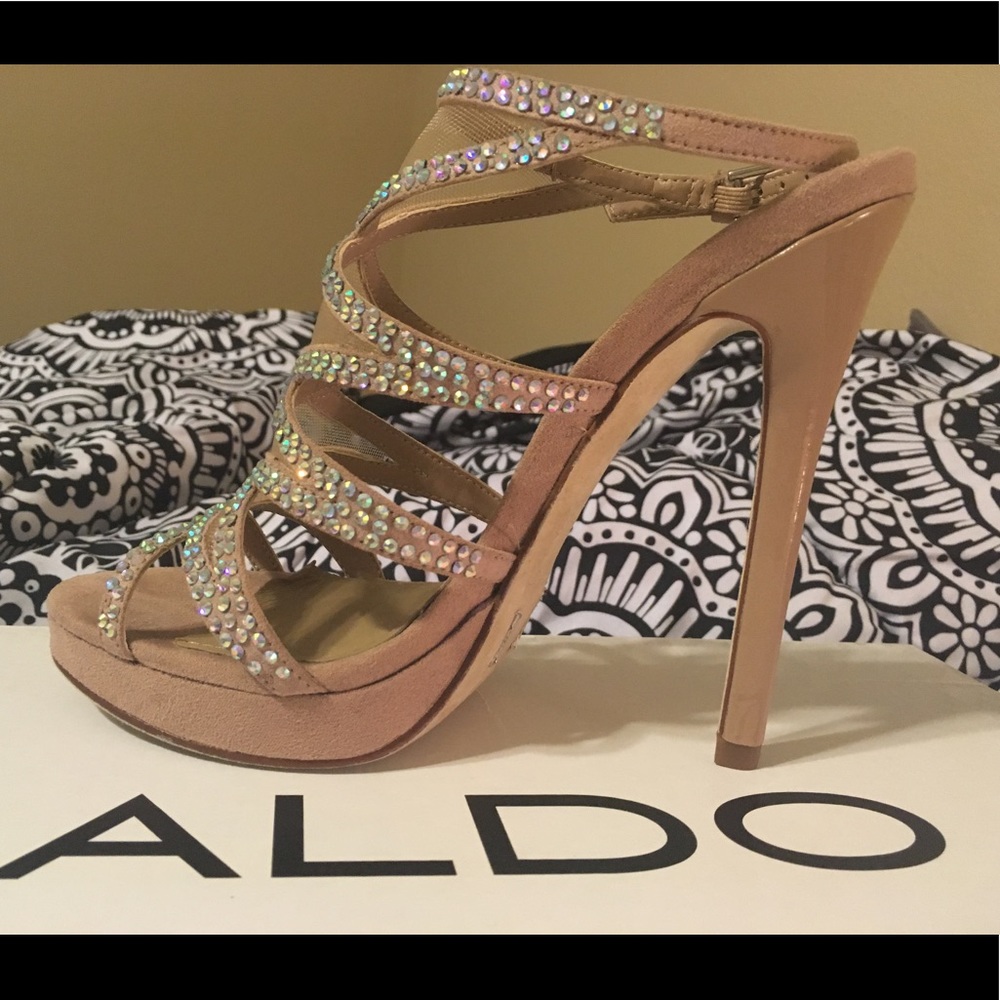 Aldo Draheim-31 Women's size 5 Heels. Neautral