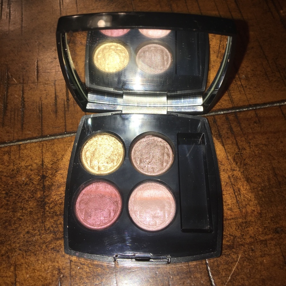 Chanel REGARD SIGNE DE CHANEL Shadow Quad LE