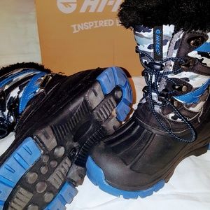 Hi-Tec Shoes - Boys snow boots Hi-Tec Shoes - Boys snow boots