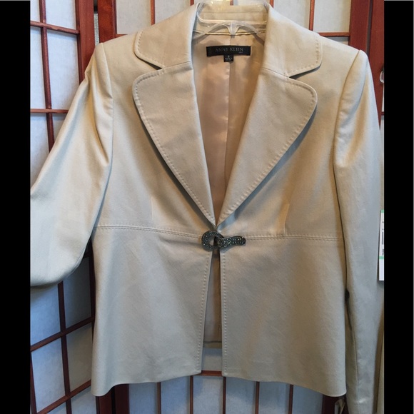 ANNE KLEIN 2-PC DRESS SUIT - Picture 2 of 8