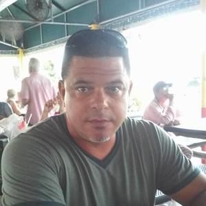 Meet your Posher, Salvador orlando