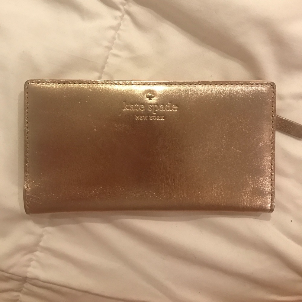 Kate Spade Rose Gold Wallet
