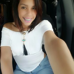 Meet your Posher, Lyangie