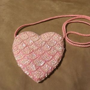 Heart shaped bag pink