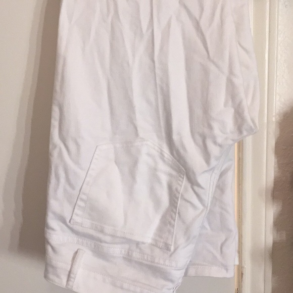 White Jeans - Picture 3 of 3