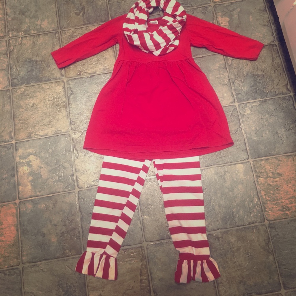 3 piece Christmas outfit.🤶🎅🏻🎄❤️