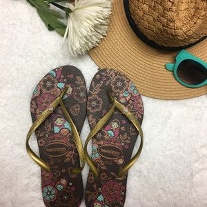 Adorable Havaianas