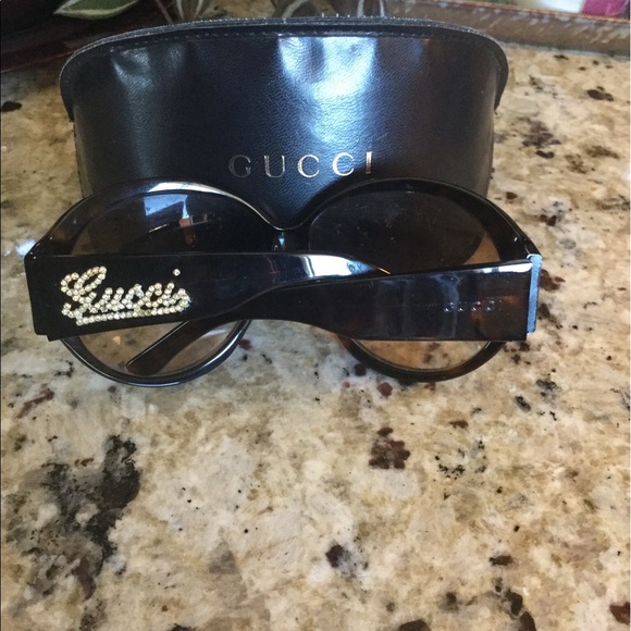 Large Gucci sunglasses