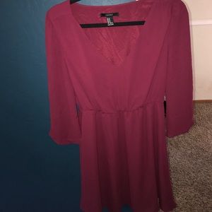 Quarter sleeve V neck dress