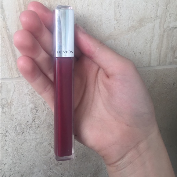 Revlon Lip lacquer Color: carnelian (545) - Picture 1 of 5