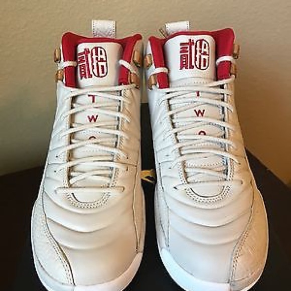 Retro 12 CNY - Picture 2 of 4