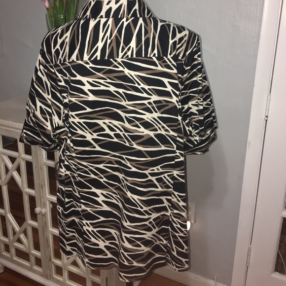 Safari-type blouse with cute belt - Picture 4 of 4