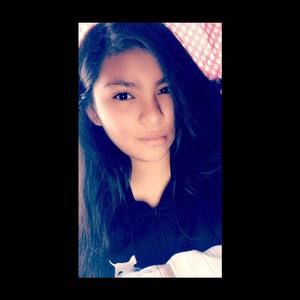 Meet your Posher, Itzel