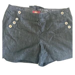 Denim side button shorts
