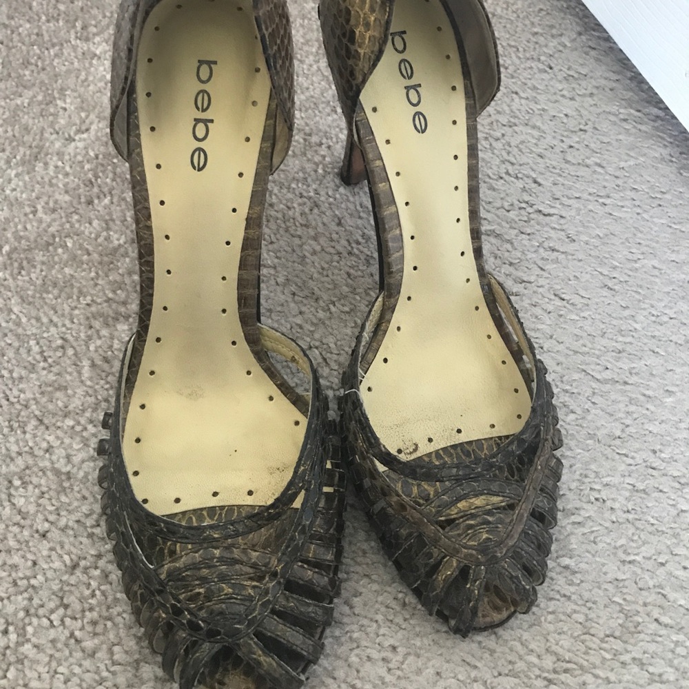 Bebe snake skin pumps