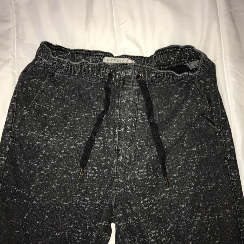 GREY SPECKLED BLACK JOGGERS