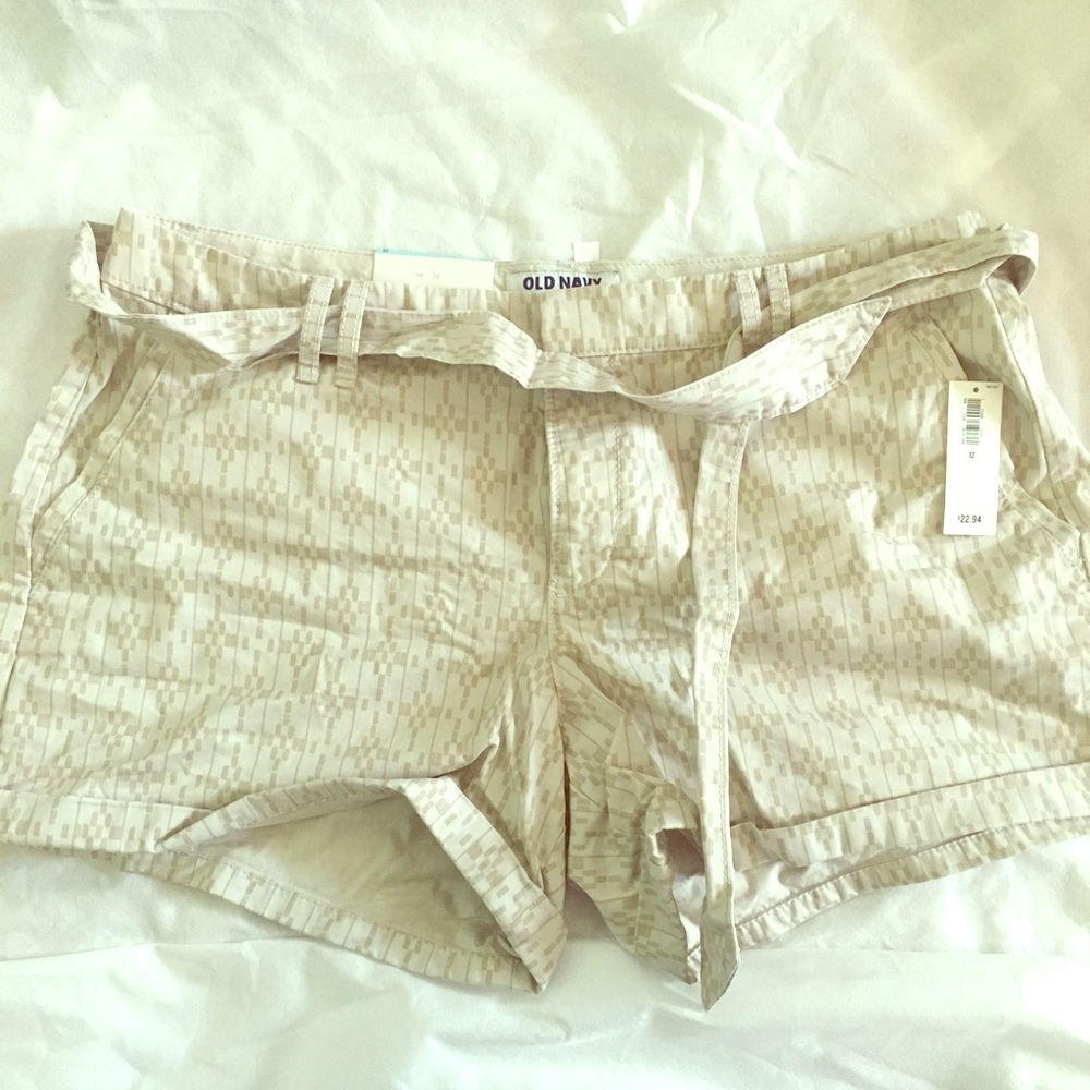 Old Navy printed shorts