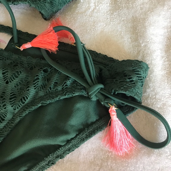 Bathing Suit - Picture 4 of 4