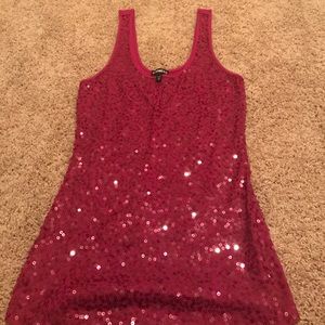 Sequin tank