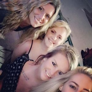 Meet your Posher, Kelly