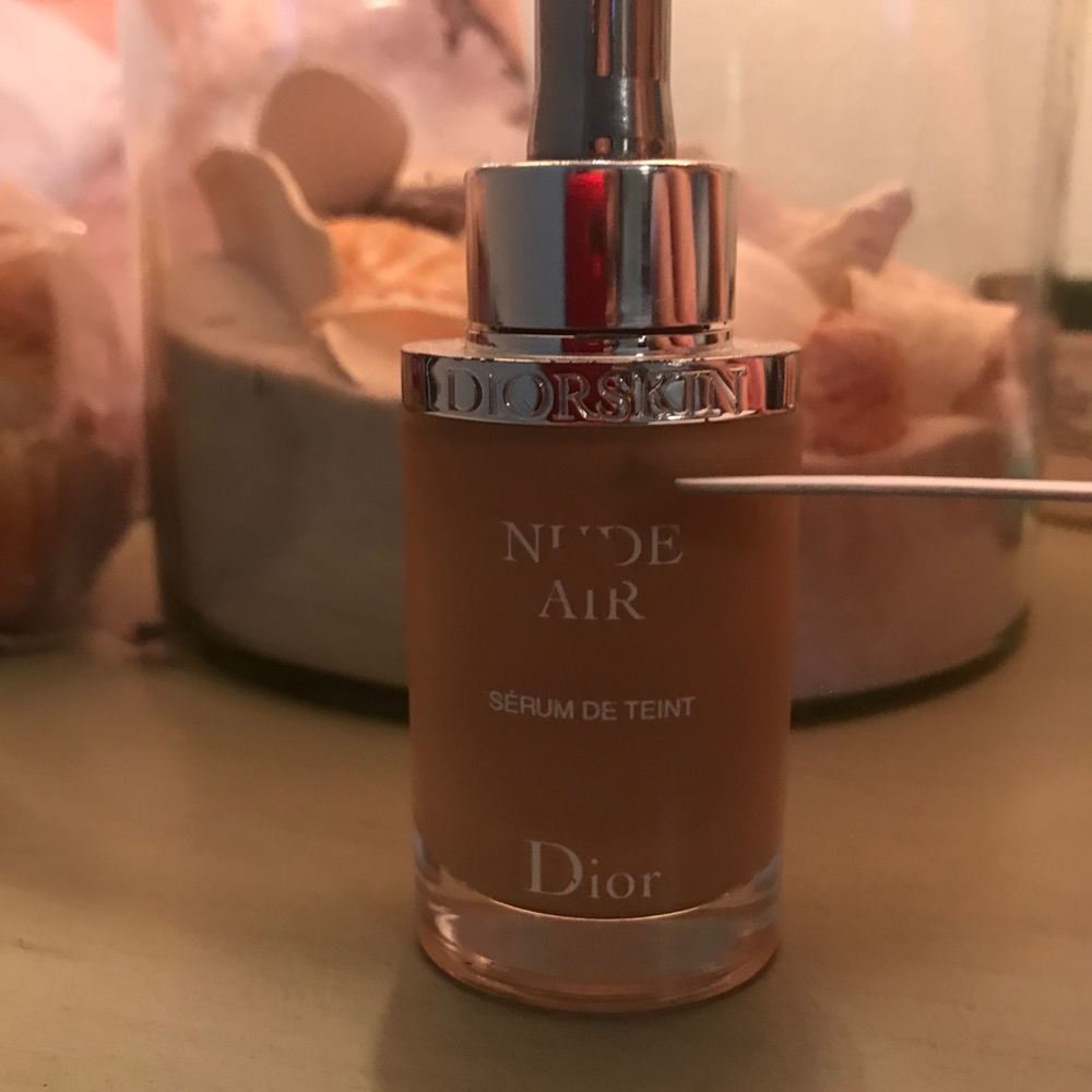 Dior nude air foundation.
