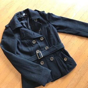 H & M coat in good condition. Size 8