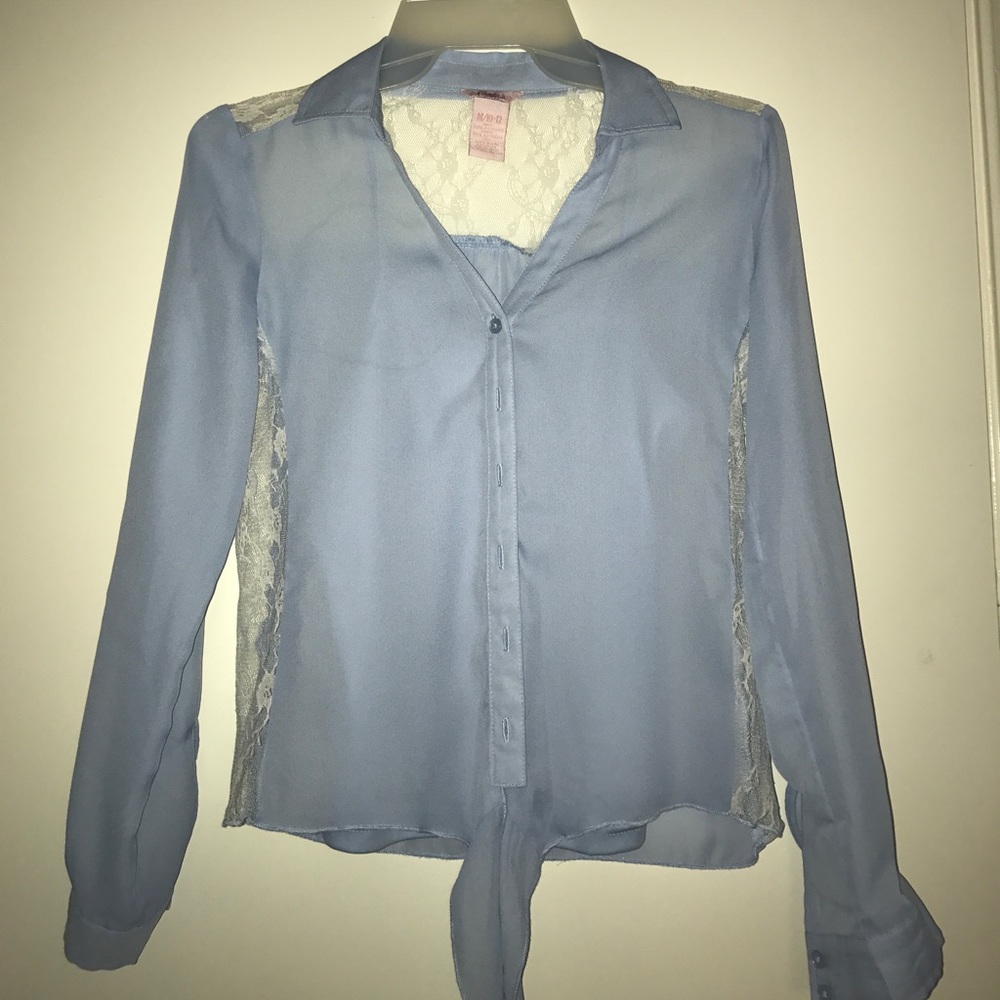 Very cute never worn lace top with under shirt