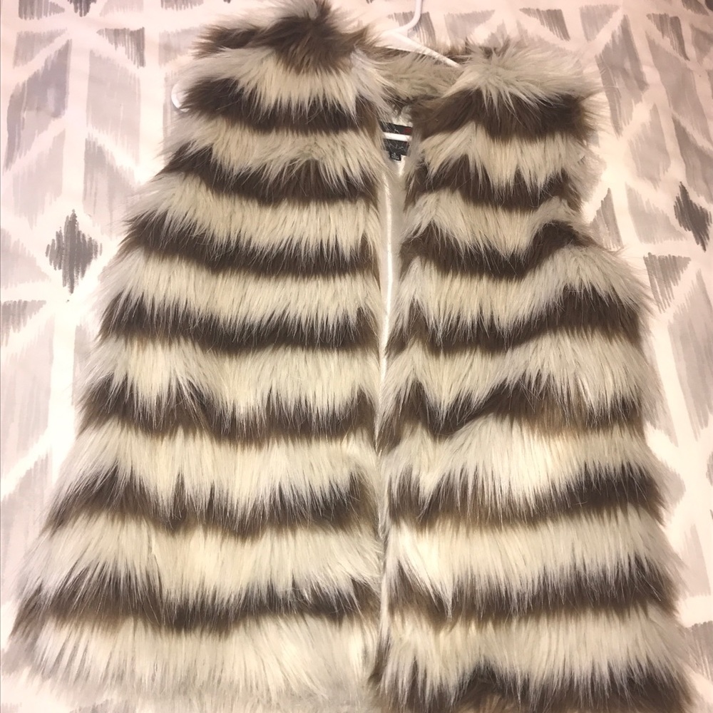 Faux Fur Vest- Size Small
