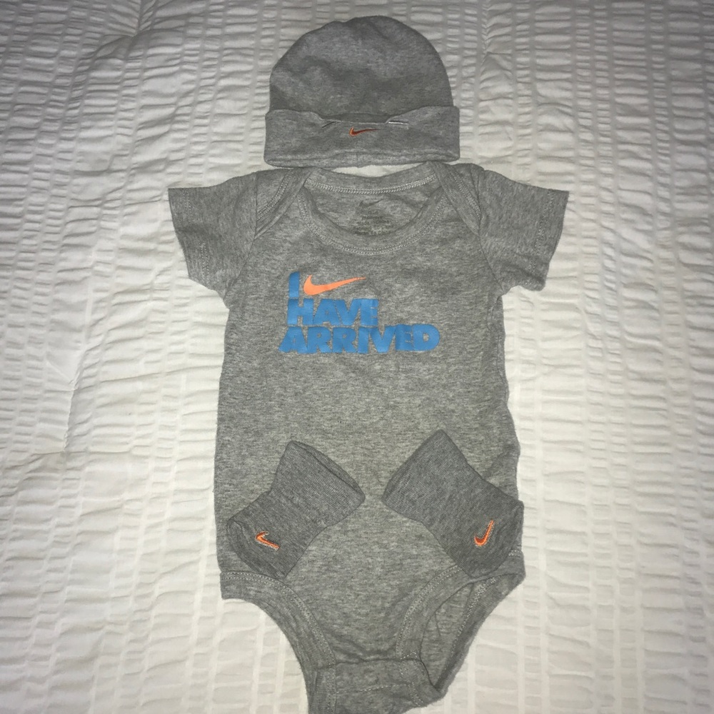 Nike "I Have Arrived" Onesie, Hat, & Bootie Set