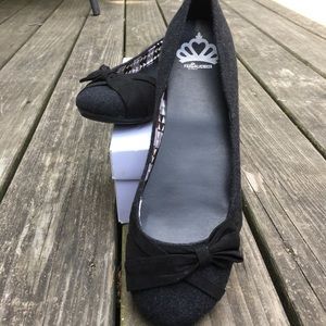 Fergie Flats