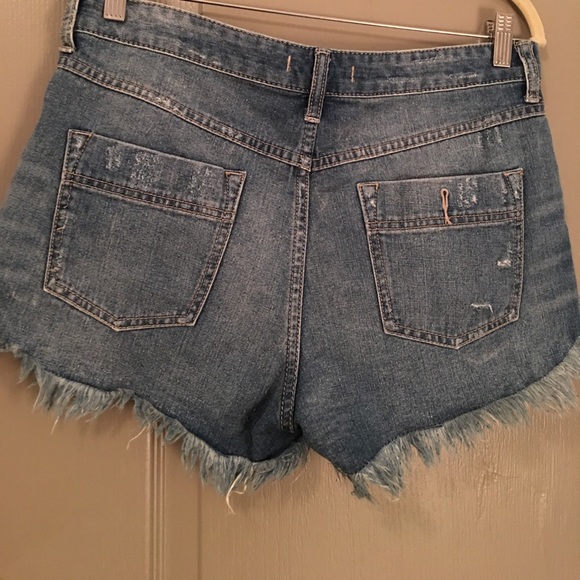 Free People Denim Shorts - Picture 3 of 4