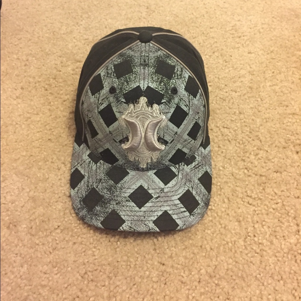 Hurley fitted hat
