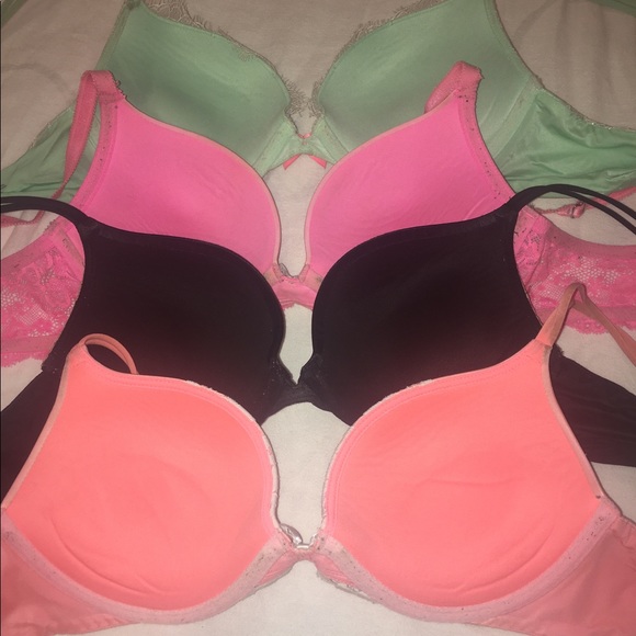 Victoria's Secret 36A push up bras - Picture 3 of 4