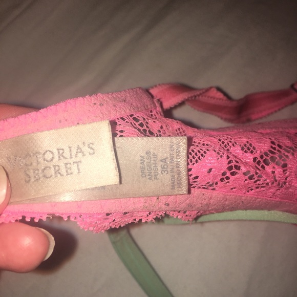 Victoria's Secret 36A push up bras - Picture 4 of 4