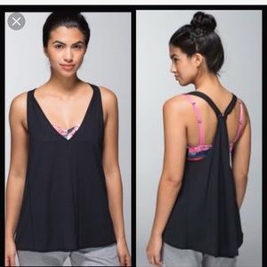 EUC Lululemon Breath & Flow Tank