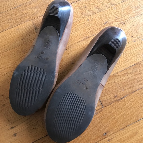 Like new Aldo flats size 39 (US9). fits US8.5. - Picture 2 of 3