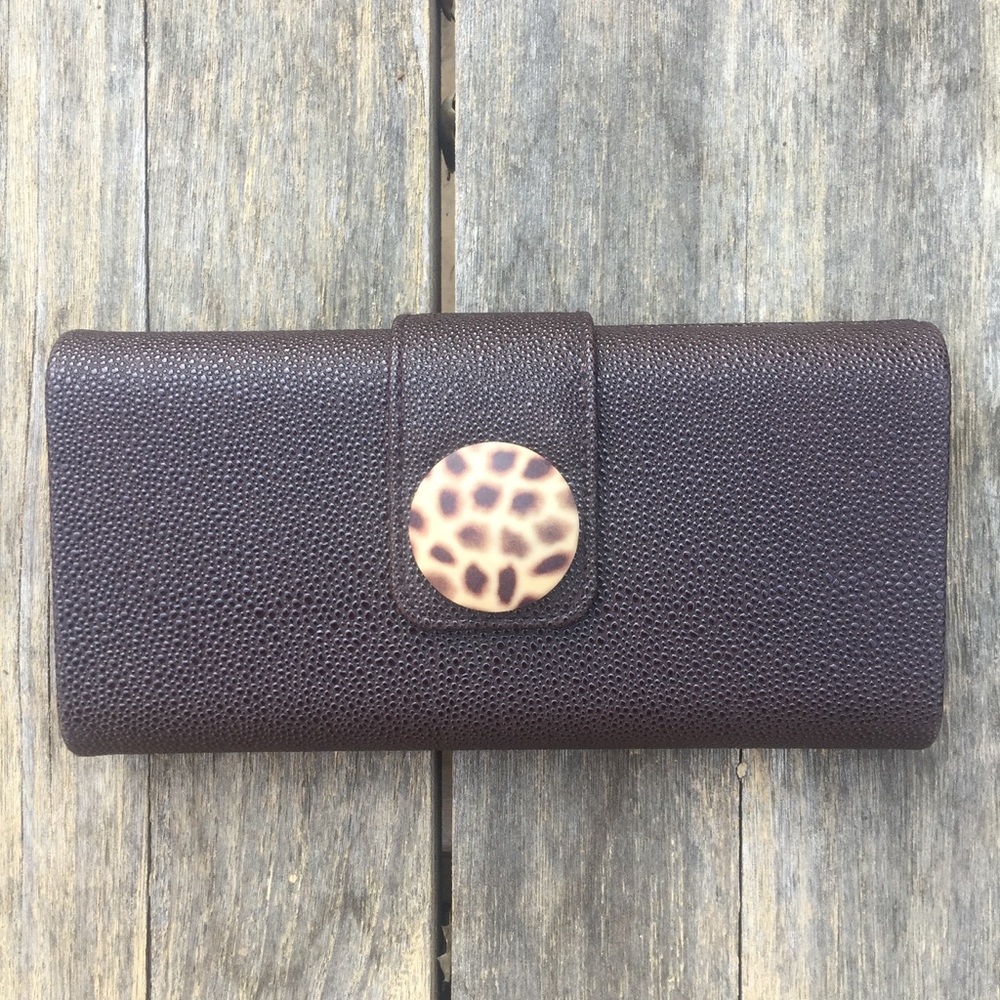 Laura Mercier clutch