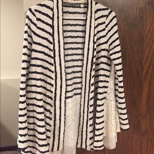 Black and white stripes cardigan with lace back