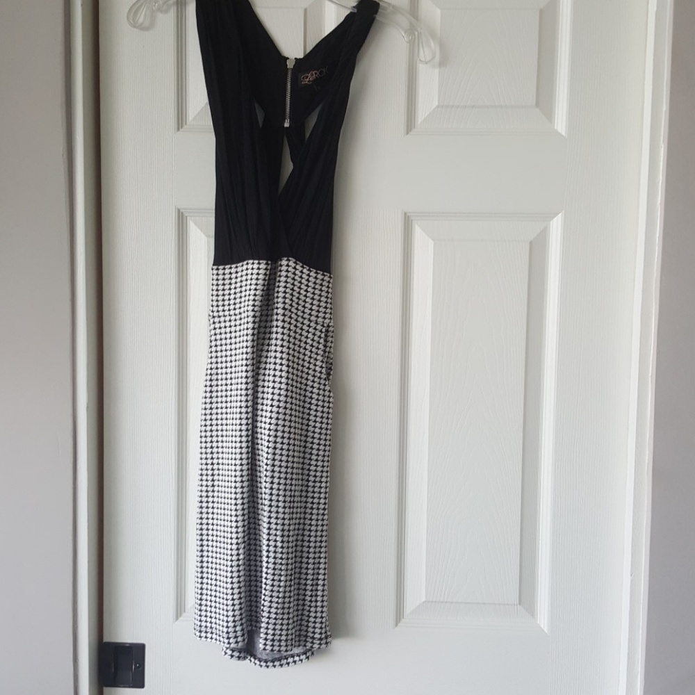 LaRok open back checkered dress