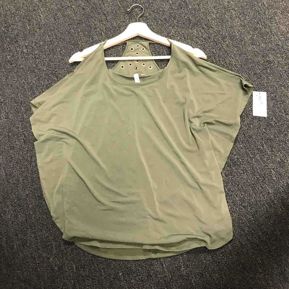 Green Cold shoulder blouse top