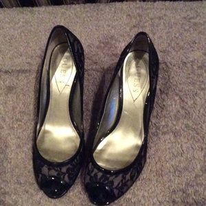 Guess kitten heel pumps