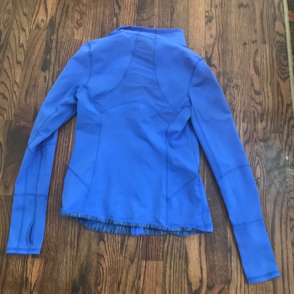 Blue exercise jacket! - Picture 3 of 3