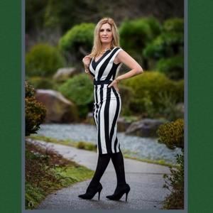 Meet your Posher, Elva lorena