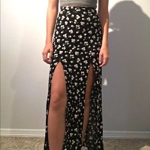Forever 21 floral maxi skirt