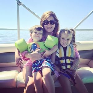 Meet your Posher, Chrissy