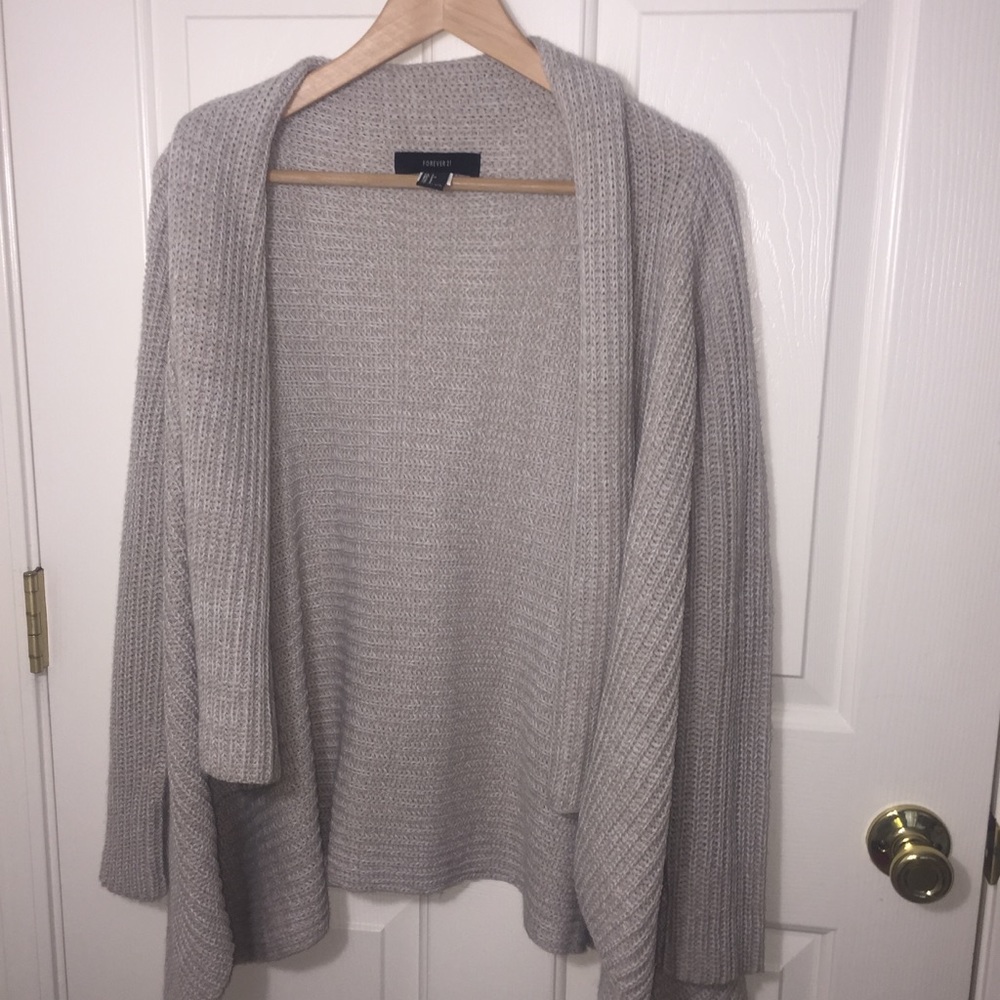 NWOT Forever 21 Greyish brown knit cardigan