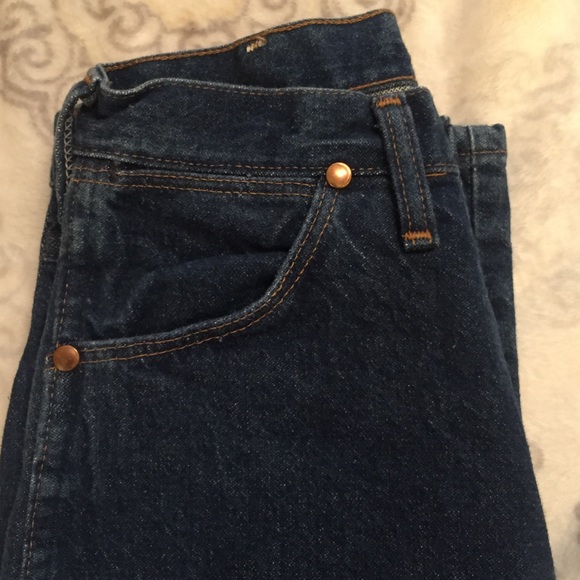 Wrangler Mom Jeans - Picture 4 of 7