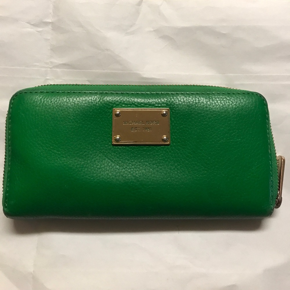 Michael Kors wallet